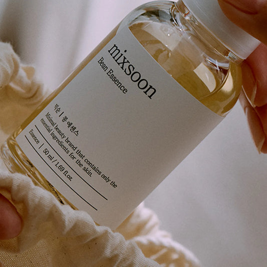 Mixsoon Bean Essence – hydrating Korean skincare essence for glowing skin, available in Mauritius at Skinup.mu