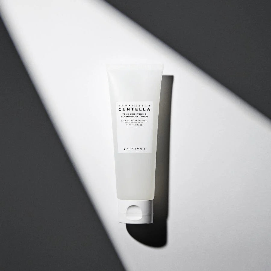 SKIN1004 Tone Brightening Cleansing Gel Foam