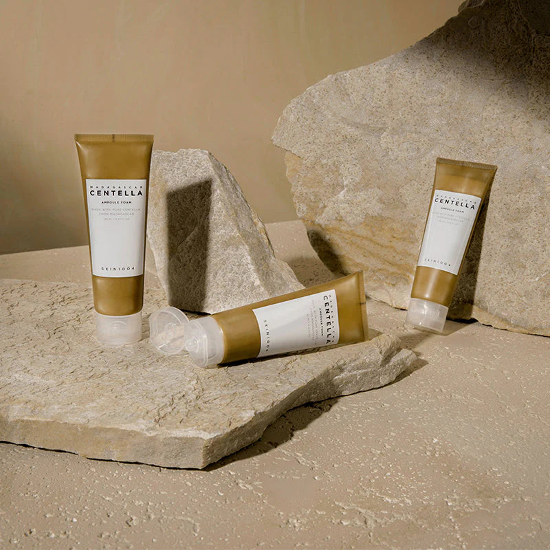 SKIN1004 Centella Ampoule Foam – gentle Korean foam cleanser for sensitive skin, with Centella Asiatica. Available at Skinup.mu in Mauritius.